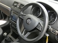 USED 2017 17 SKODA YETI OUTDOOR 1.2 SE L DRIVE TSI 5d 109 BHP SAT NAV LEATHER HEATED SEATS