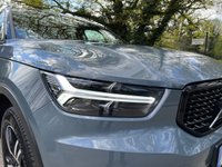 USED 2019 69 VOLVO XC40 2.0 D4 R-DESIGN AWD 5d 188 BHP ZERO DEPOSIT FINANCE AVAILABLE