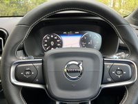 USED 2019 69 VOLVO XC40 2.0 D4 R-DESIGN AWD 5d 188 BHP ZERO DEPOSIT FINANCE AVAILABLE