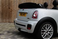 USED 2013 13 MINI CONVERTIBLE 1.6 JOHN COOPER WORKS 2d 208 BHP BI-XENON, CHILI PACK, H/K & MORE!