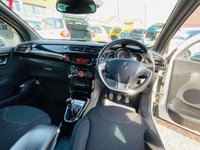 USED 2013 13 CITROEN DS3 1.6 DSTYLE PLUS 3d 120 BHP Stunning Two Tone Black and White Edition