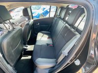 USED 2011 11 RENAULT CLIO 1.1 DYNAMIQUE TOMTOM 5 door Superb Low Mileage and Sat Nav