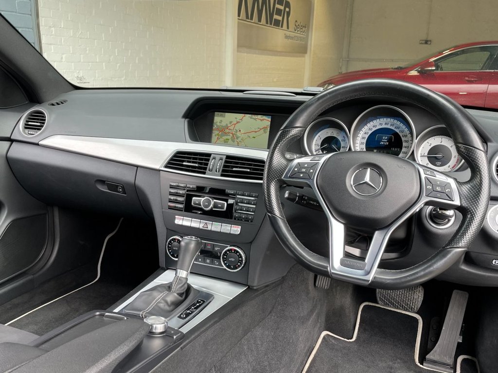 USED 2015 15 MERCEDES-BENZ C-CLASS 2.1 C220 CDI AMG SPORT EDITION PREMIUM 2d 168 BHP 