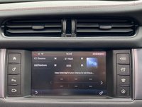 USED 2016 65 JAGUAR XF 2.0 R-SPORT 4d 177 BHP SUNROOF | CAMERA | PRISTINE | FULL SERVICE HISTORY |