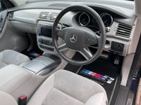USED 2013 62 MERCEDES-BENZ R CLASS 3.0 R350 CDI 4MATIC 5d 265 BHP GREAT COLOUR COMBO!