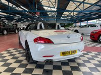 USED 2009 09 BMW Z4 2.5 Z4 SDRIVE23I ROADSTER 2d 201 BHP 