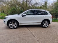 USED 2017 67 VOLKSWAGEN TOUAREG 3.0 V6 R-LINE PLUS TDI BLUEMOTION TECHNOLOGY 5d 259 BHP ZERO DEPOSIT FINANCE AVAILABLE