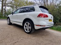 USED 2017 67 VOLKSWAGEN TOUAREG 3.0 V6 R-LINE PLUS TDI BLUEMOTION TECHNOLOGY 5d 259 BHP ZERO DEPOSIT FINANCE AVAILABLE
