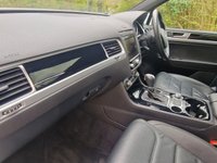 USED 2017 67 VOLKSWAGEN TOUAREG 3.0 V6 R-LINE PLUS TDI BLUEMOTION TECHNOLOGY 5d 259 BHP ZERO DEPOSIT FINANCE AVAILABLE