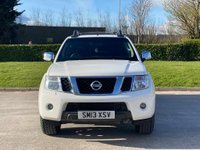 USED 2013 13 NISSAN NAVARA 3.0 OUTLAW DCI 4X4 SHR DCB 228 BHP ** NO VAT * *  SAT NAV ** LOW MILES