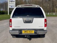 USED 2013 13 NISSAN NAVARA 3.0 OUTLAW DCI 4X4 SHR DCB 228 BHP ** NO VAT * *  SAT NAV ** LOW MILES