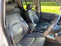 USED 2013 13 NISSAN NAVARA 3.0 OUTLAW DCI 4X4 SHR DCB 228 BHP ** NO VAT * *  SAT NAV ** LOW MILES
