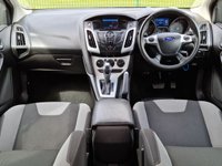 USED 2014 14 FORD FOCUS 1.6 ZETEC NAVIGATOR 5d 124 BHP Full FORD Service History  |  2 Owners From Brand New