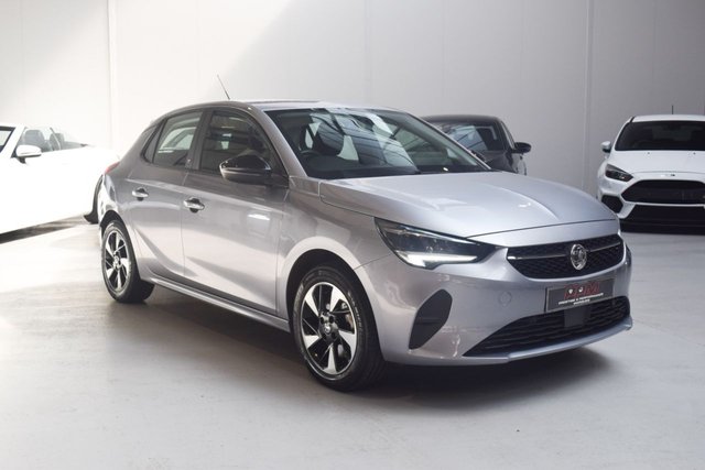 2020 70 Vauxhall Corsa 0.0 SE NAV 5d 135 BHP