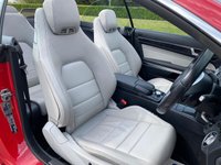 USED 2014 64 MERCEDES-BENZ E-CLASS 2.1 E250 CDI AMG LINE 2d 201 BHP 