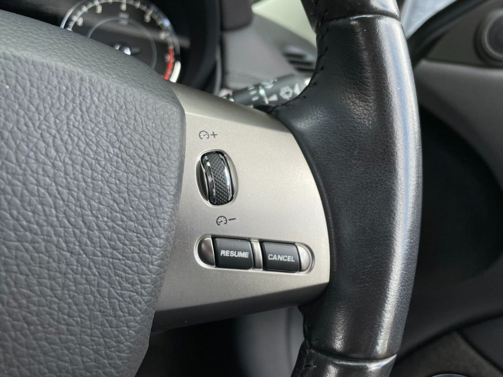 USED 2011 11 JAGUAR XK 5.0 XK 2d 385 BHP 