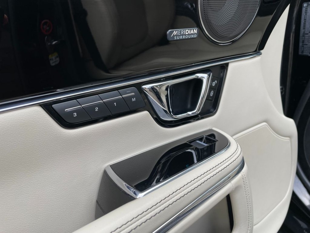 USED 2014 14 JAGUAR XJ 3.0 D V6 PORTFOLIO 4d 275 BHP 