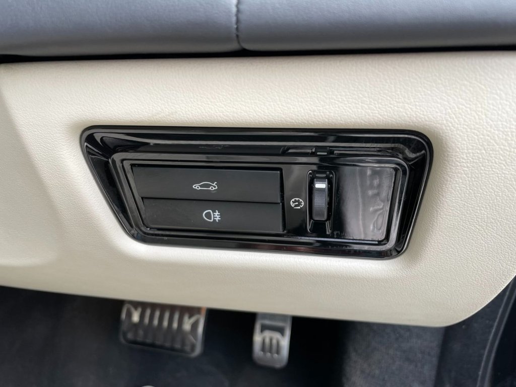 USED 2014 14 JAGUAR XJ 3.0 D V6 PORTFOLIO 4d 275 BHP 