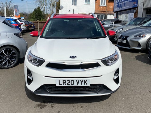 View our KIA STONIC