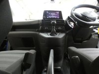 USED 2020 70 VAUXHALL COMBO LIFE 1.2 ENERGY XL S/S 5d 109 BHP 5 SEATS AIR CON CRUISE PARKING SENSORS