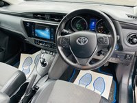 USED 2016 16 TOYOTA AURIS 1.8 VVT-h Excel CVT Euro 6 (s/s) 5dr JUST SERVICED,EURO 6, 2 KEYS