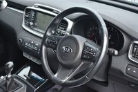 USED 2017 67 KIA SORENTO 2.2 CRDI KX-3 ISG 5d 197 BHP PANROOF  1 OWNER FULL KIA SERVICE HISTORY
