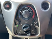 USED 2017 17 TOYOTA AYGO 1.0 VVT-I X-PLAY 5d 69 BHP XPLAY SPECIFICATION!