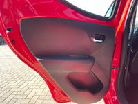 USED 2017 17 TOYOTA AYGO 1.0 VVT-I X-PLAY 5d 69 BHP XPLAY SPECIFICATION!