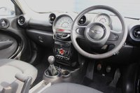 USED 2014 14 MINI COUNTRYMAN 1.6 COOPER 5d 122 BHP 2 Owners, 6 Services, Under 33000 Miles, Low Running Costs