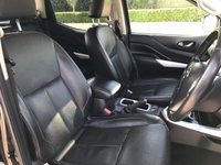USED 2016 16 NISSAN NP300 NAVARA 2.3 DCI TEKNA 4X4 SHR DCB 190 BHP MASSIVE SPEC  LOW MILES , NO VAT