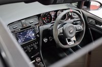 USED 2016 66 VOLKSWAGEN GOLF 2.0 GTI CLUBSPORT EDITION 40 3d 261 BHP PAN ROOF /  LEATHER / DYNAUDIO