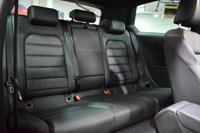 USED 2016 66 VOLKSWAGEN GOLF 2.0 GTI CLUBSPORT EDITION 40 3d 261 BHP PAN ROOF /  LEATHER / DYNAUDIO