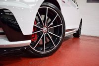 USED 2016 66 VOLKSWAGEN GOLF 2.0 GTI CLUBSPORT EDITION 40 3d 261 BHP PAN ROOF /  LEATHER / DYNAUDIO