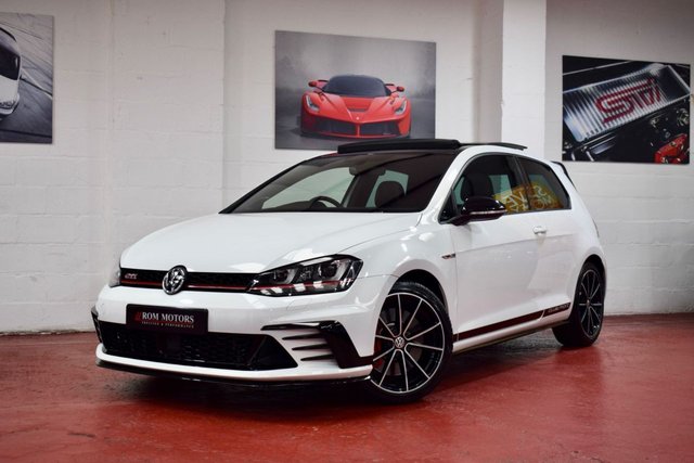 2016 66 Volkswagen Golf 2.0 GTI CLUBSPORT EDITION 40 3d 261 BHP