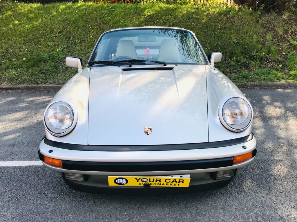 USED 1989 F PORSCHE 911 3.2 CARRERA SPORT 2d 231 BHP 
