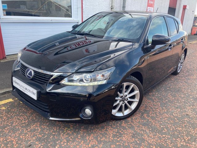 2013 CT 1.8 200H LUXURY 5D 136 BHP 2 FORMER KEEPERS FROM NEW SERVICE... photo