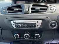 USED 2012 62 RENAULT SCENIC 1.6 DYNAMIQUE TOMTOM VVT 5d 110 BHP Stunning Example with a FSH and Sat Nav