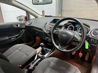 USED 2014 63 FORD FIESTA 1.2 ZETEC 3d 81 BHP &pound;30Tax,Low Mileage