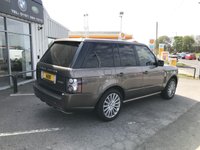 USED 2011 11 LAND ROVER RANGE ROVER 4.4 TDV8 AUTOBIOGRAPHY 5d 313 BHP Rear Entertainment & Dual TV