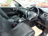 USED 2015 64 NISSAN QASHQAI 1.2 TEKNA DIG-T XTRONIC 5d 113 BHP Top Tekna Spec