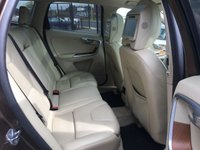 USED 2014 14 VOLVO XC60 2.4 D5 SE LUX NAV AWD 5d 212 BHP FANTASTIC EXAMPLE+MASSIVE FACTORY SPECIFICATION+JUST HAD MAJOR SERVICE