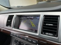 USED 2015 15 JAGUAR XF 2.2 D PORTFOLIO 4d 200 BHP 