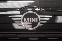 USED 2018 18 MINI COUNTRYMAN 1.5 COOPER 5d 134 BHP +HUGE SPEC,OVER &pound;13,000 OF OPTIONS+