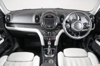 USED 2018 18 MINI COUNTRYMAN 1.5 COOPER 5d 134 BHP +HUGE SPEC,OVER &pound;13,000 OF OPTIONS+
