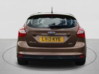 USED 2013 13 FORD FOCUS 1.0 TITANIUM 5d 124 BHP FORD FOCUS 1.0 TITANIUM 5d 124 BHP