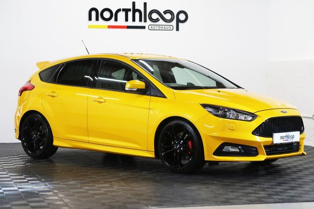 2015 65 Ford Focus 2.0 ST-3 5d 247 BHP