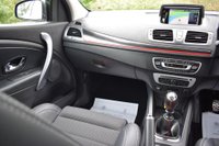 USED 2015 15 RENAULT MEGANE 1.5 GT LINE TOMTOM ENERGY DCI S/S 5d 110 BHP FULL SERVICE HISTORY! 2 KEYS!