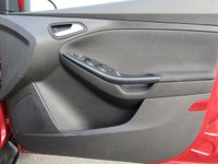 USED 2014 64 FORD FOCUS 1.0 ZETEC NAVIGATOR 5d 99 BHP FORD FOCUS 1.0 ZETEC NAVIGATOR 5d 99 BHP