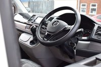 USED 2017 67 VOLKSWAGEN TRANSPORTER T32 TDI KOMBI HIGHLINE 4 MOTION T6 HIGHLINE CONVERSION TWIN ELECTRIC DOORS/ MEGA SPEC