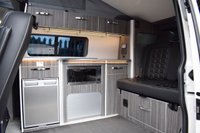 USED 2017 67 VOLKSWAGEN TRANSPORTER T32 TDI KOMBI HIGHLINE 4 MOTION T6 HIGHLINE CONVERSION TWIN ELECTRIC DOORS/ MEGA SPEC